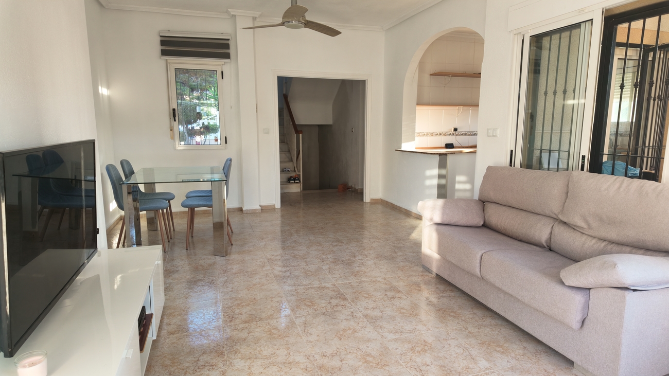 Pool area in villa for sale in Villamartin