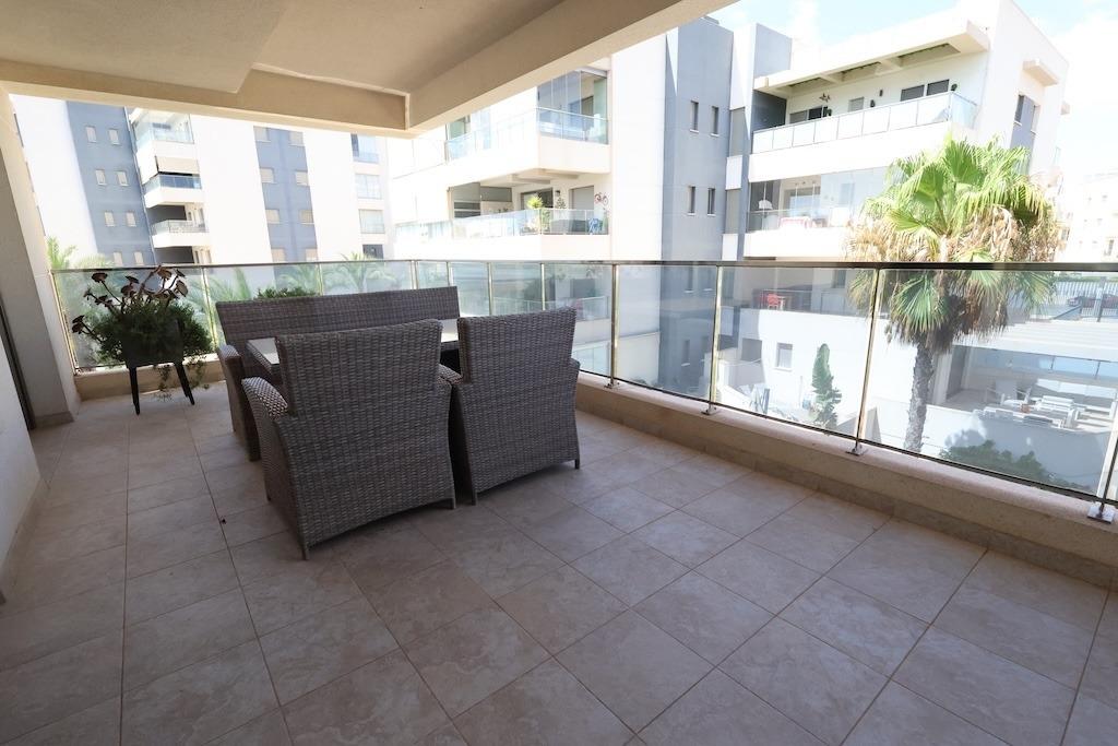 Bathroom in apartment for sale in Orihuela Costa