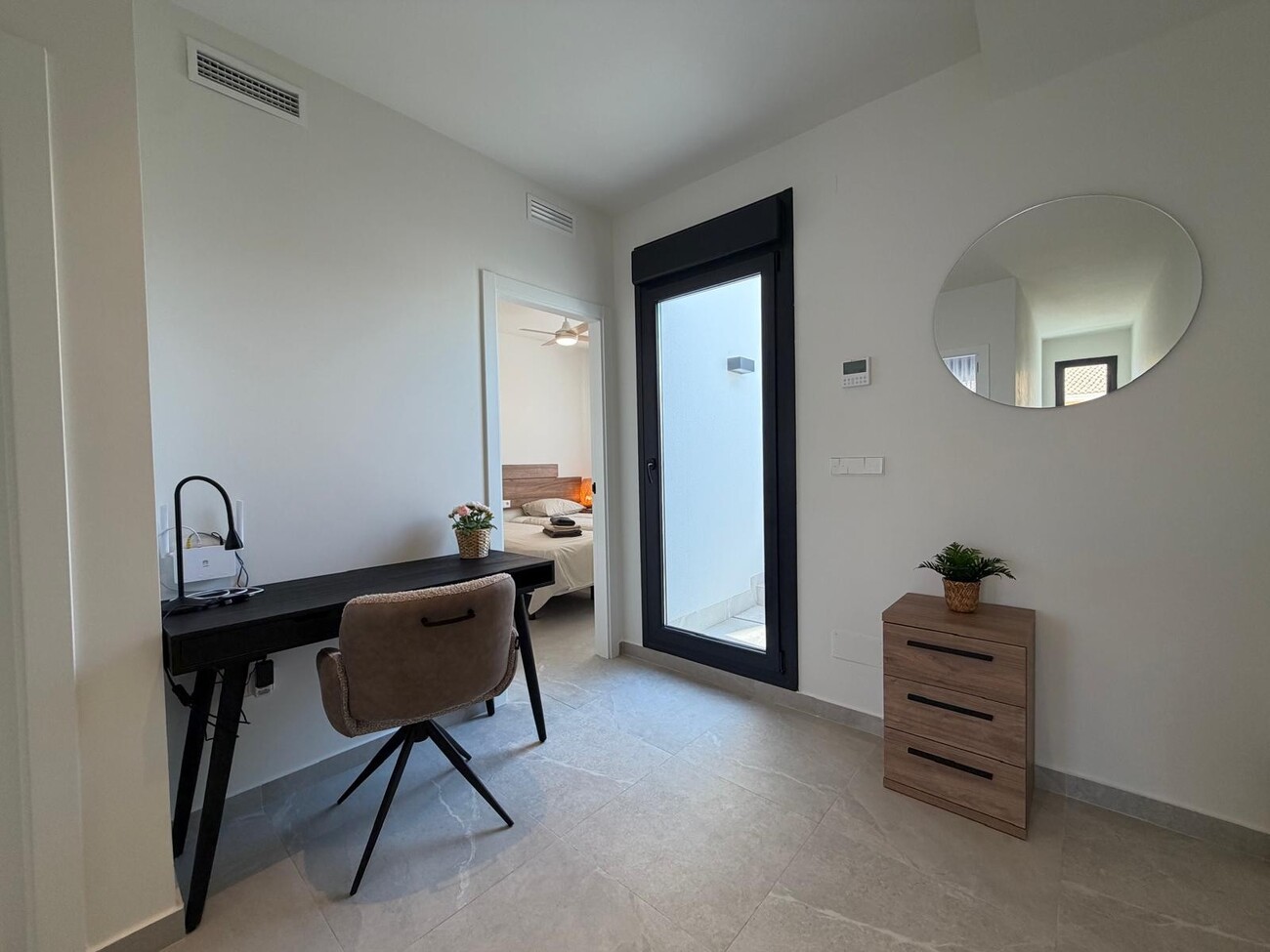 Master bedroom in terraced for sale in Torre de La Horadada
