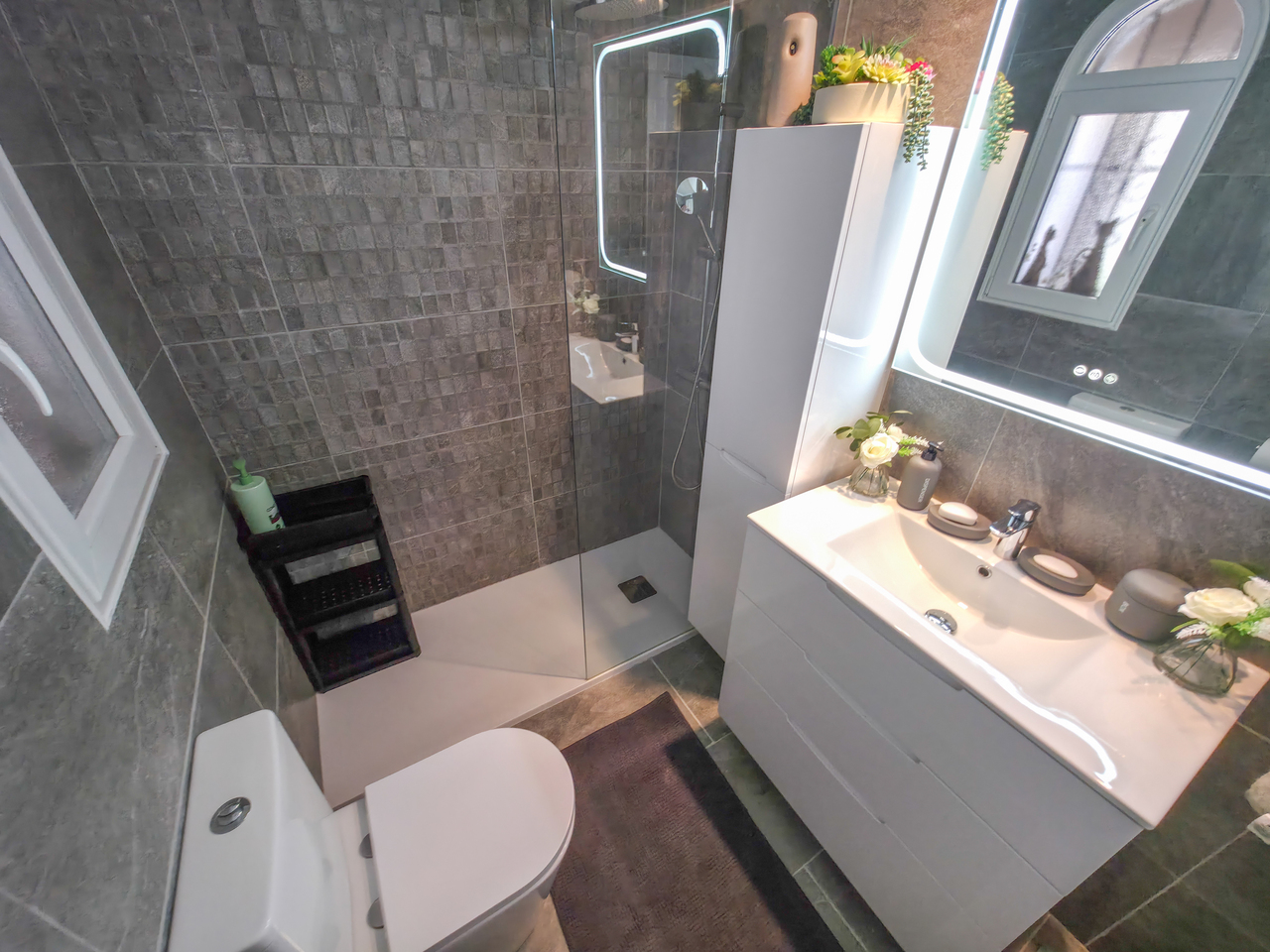 Bathroom in villa for sale in Villamartin