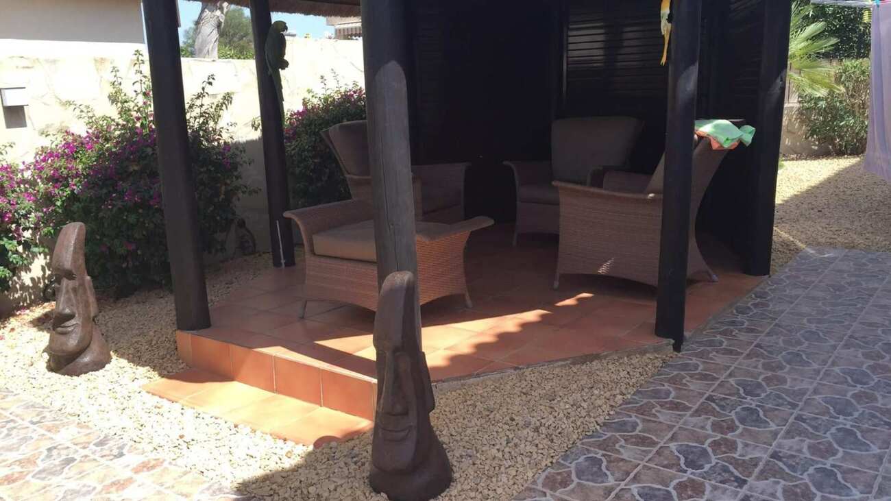 Garden in villa for sale in Rojales