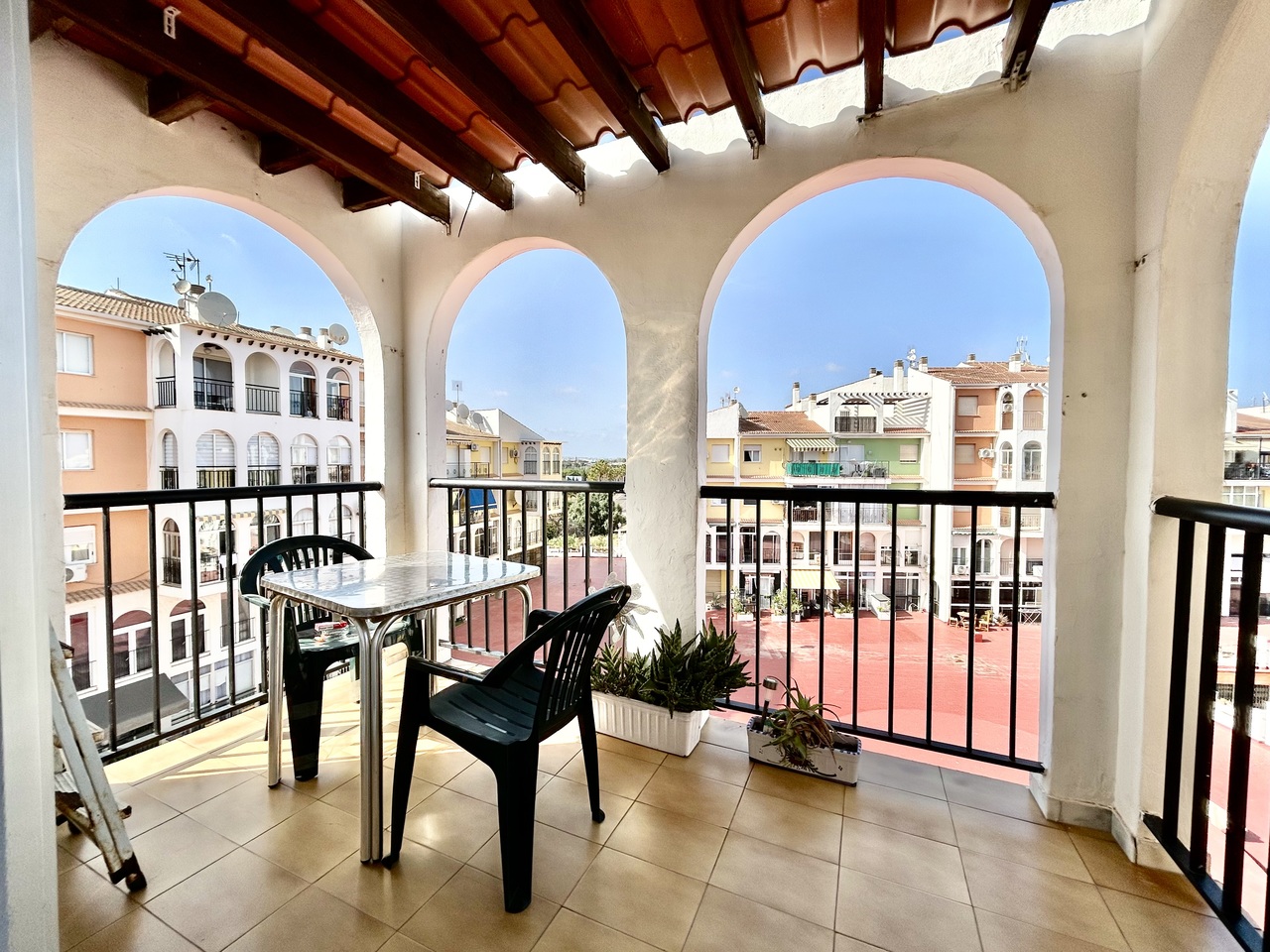 Dining area in apartment for sale in Torrevieja