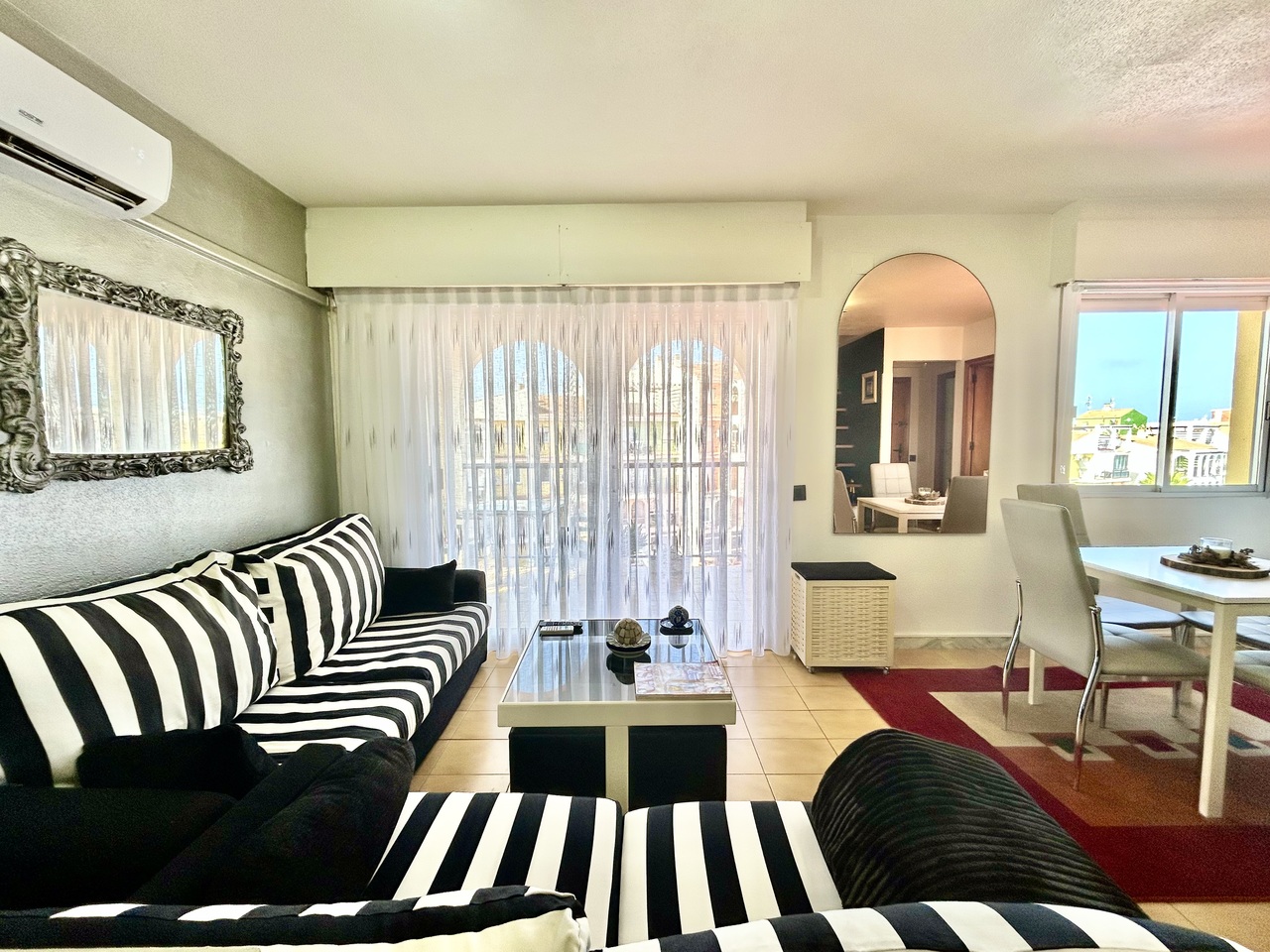Luxury Apartment in Torrevieja with Sea Views