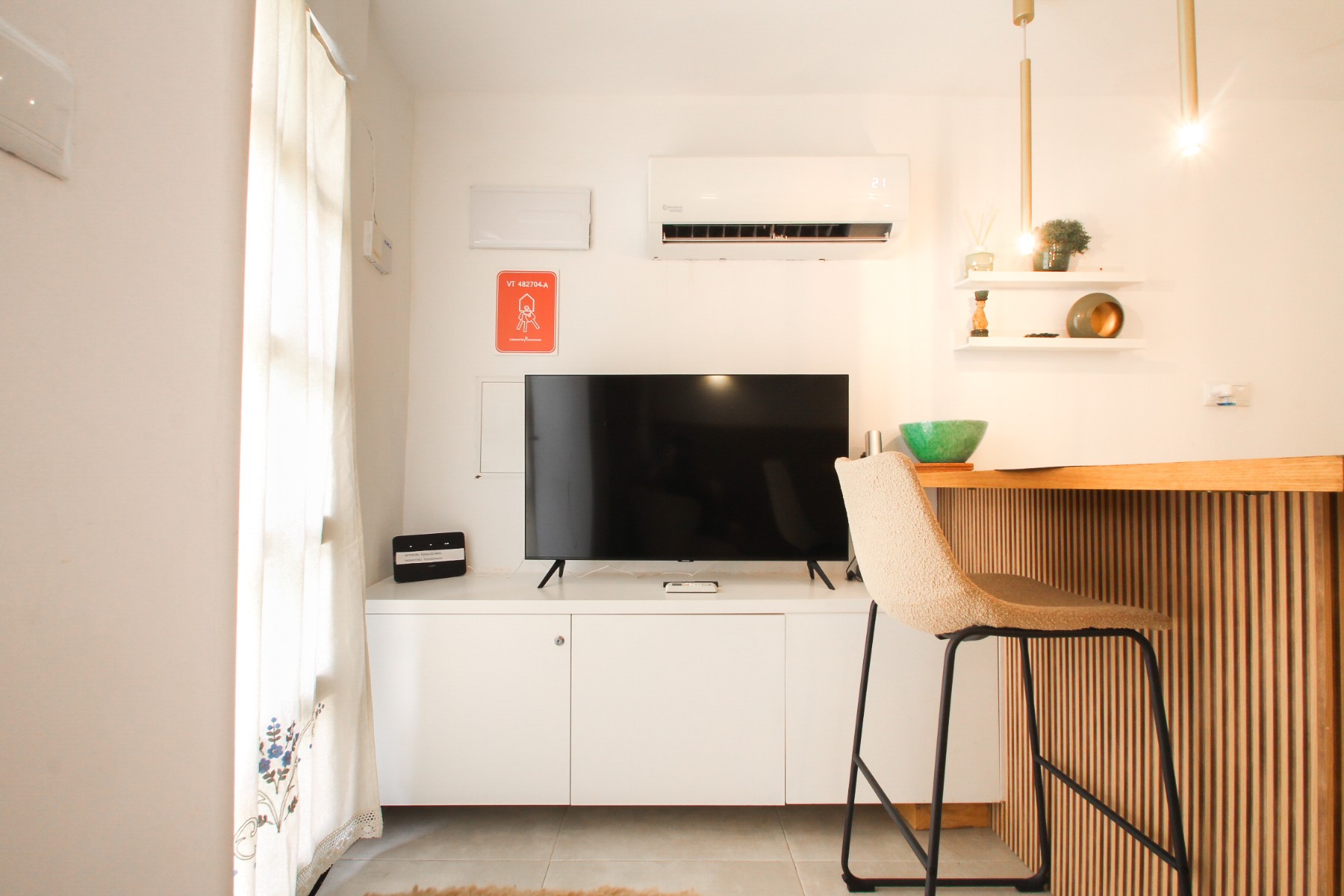 Bathroom in apartment for sale in Alicante