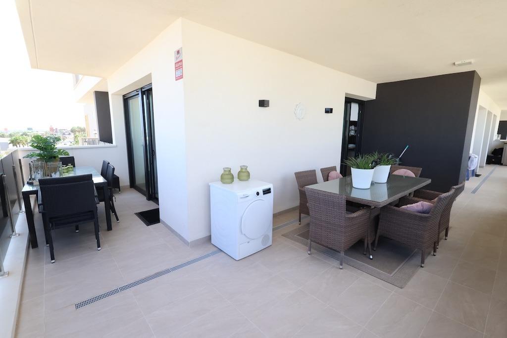 Dining area in apartment for sale in Orihuela Costa