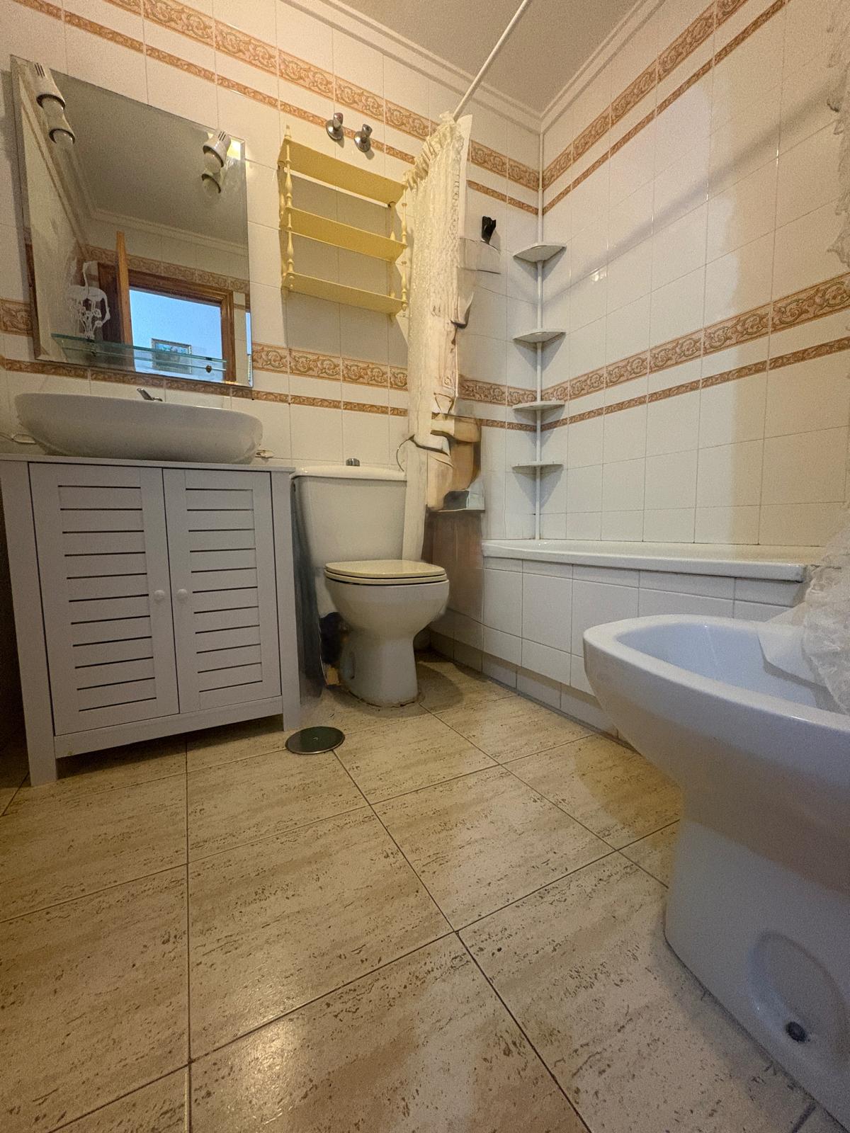 Bathroom in apartment for sale in Torrevieja