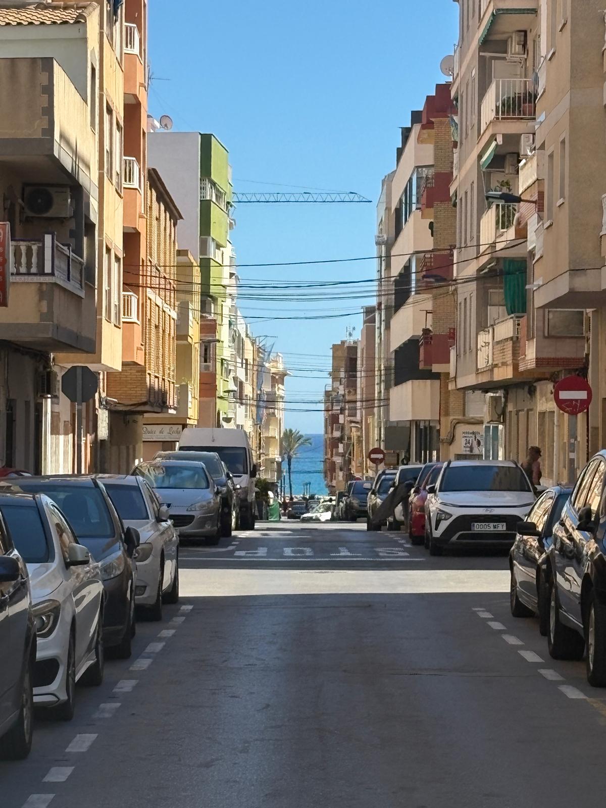 Luxury Apartment in Torrevieja with Beach Access