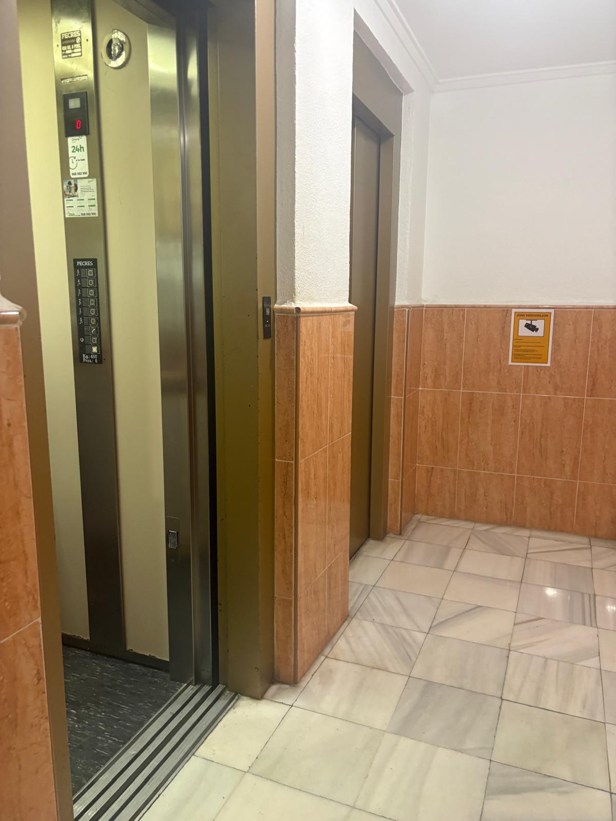 Terrace in apartment for sale in Torrevieja