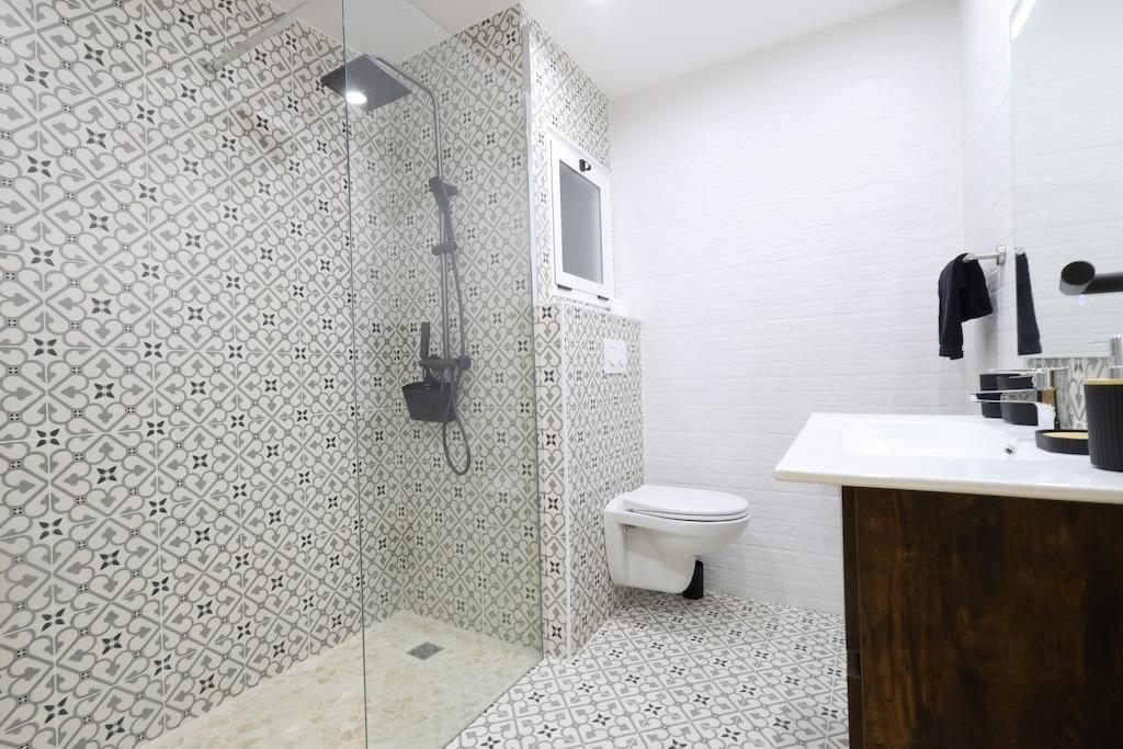 Bedroom in apartment for sale in Torrevieja