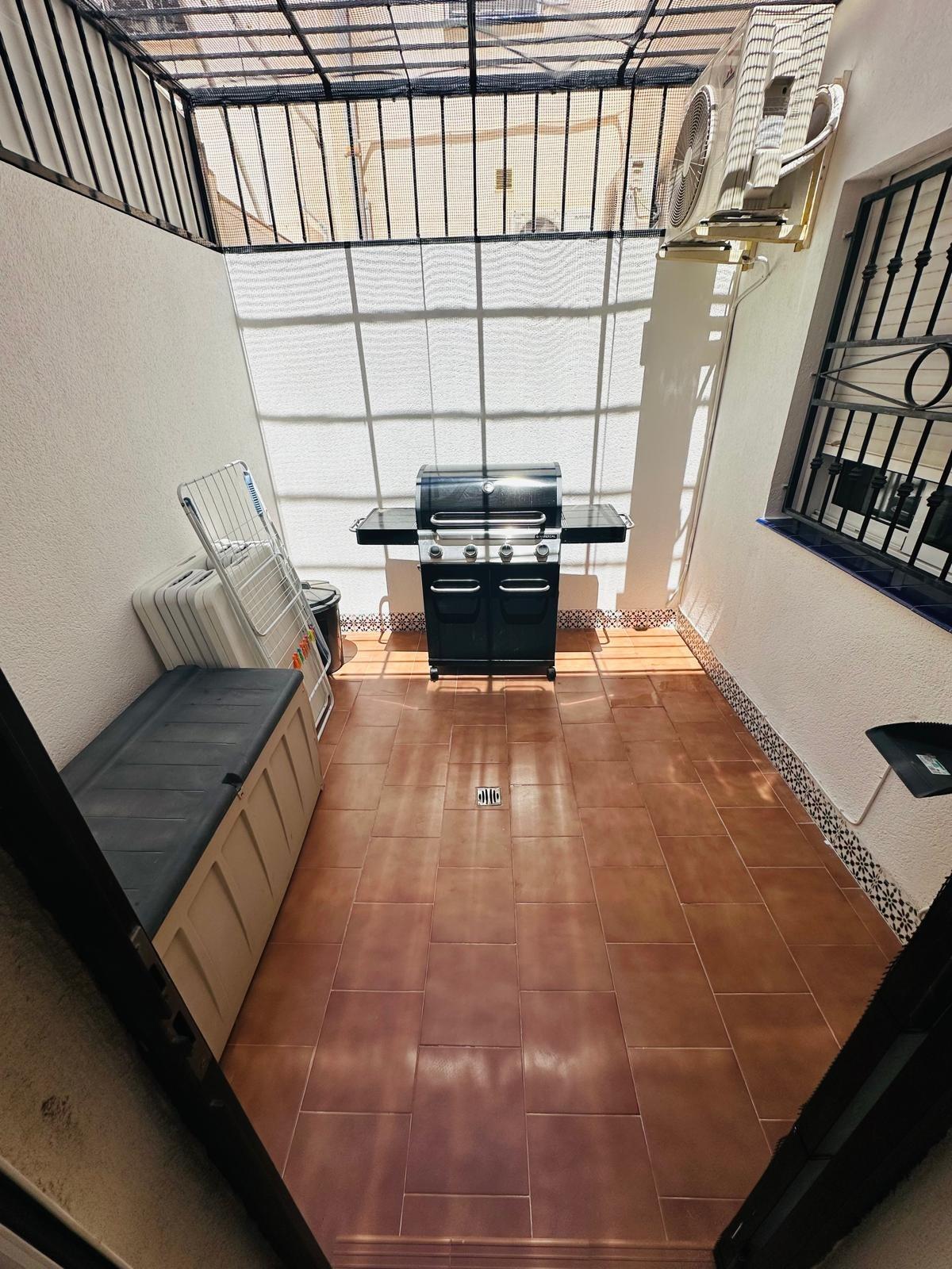 Master bedroom in bungalow for sale in Orihuela Costa