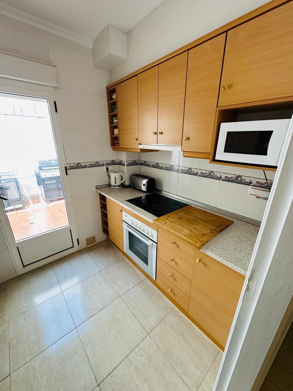 Dining area in bungalow for sale in Orihuela Costa