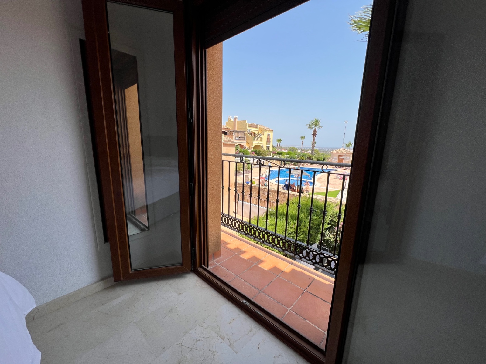 Bedroom in terraced for sale in Algorfa