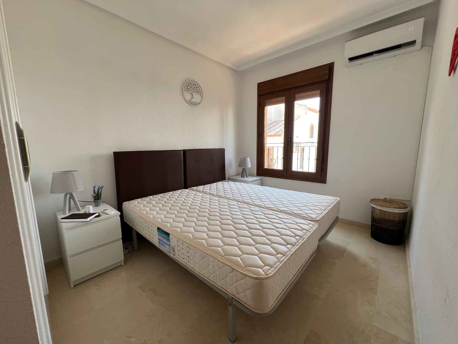 Master bedroom in terraced for sale in Algorfa