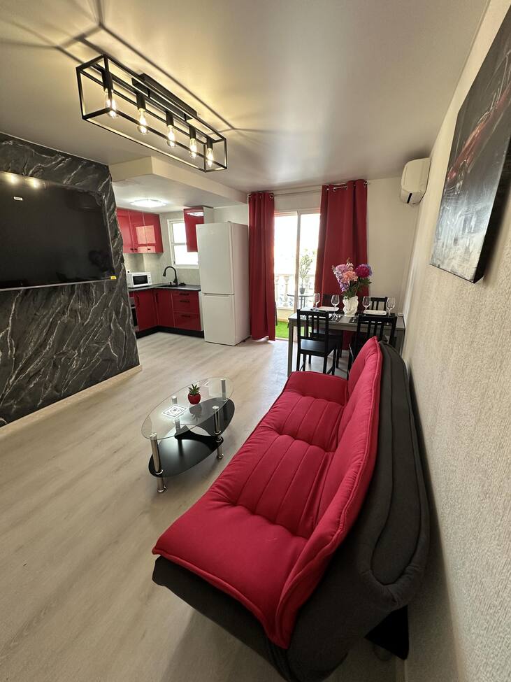 Modern 3 Bedroom Apartment in Torrevieja City
