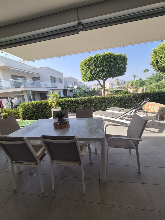 Bathroom in bungalow for sale in Vistabella Golf Entre Naranjos