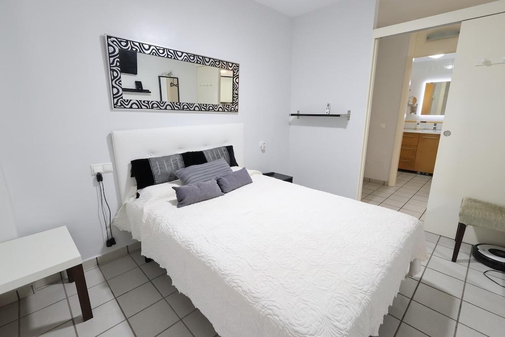 Pool area in apartment for sale in Orihuela Costa