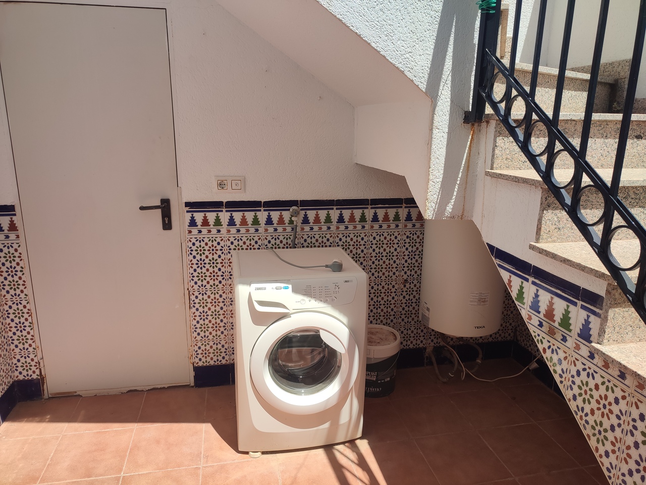 Garden in villa for sale in Sucina