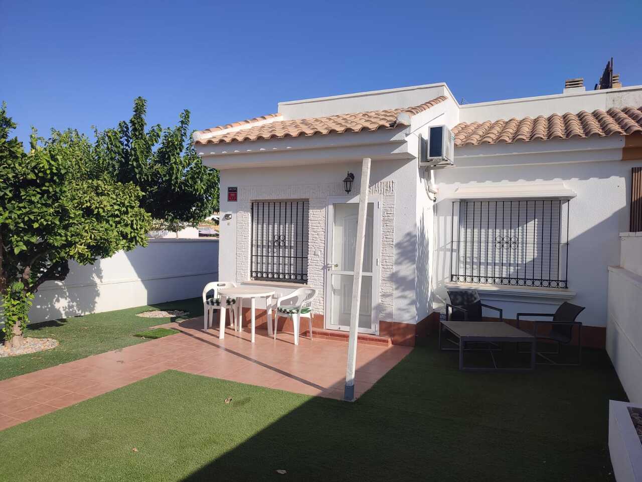 Pool area in villa for sale in Sucina