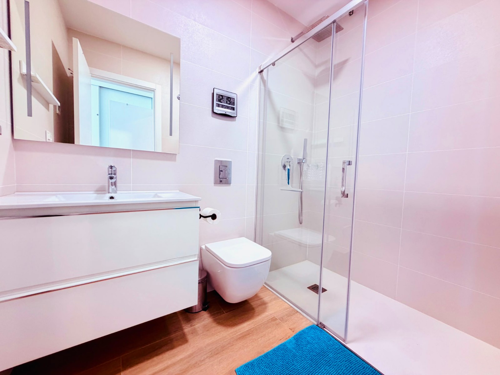 Master bedroom in apartment for sale in Orihuela Costa
