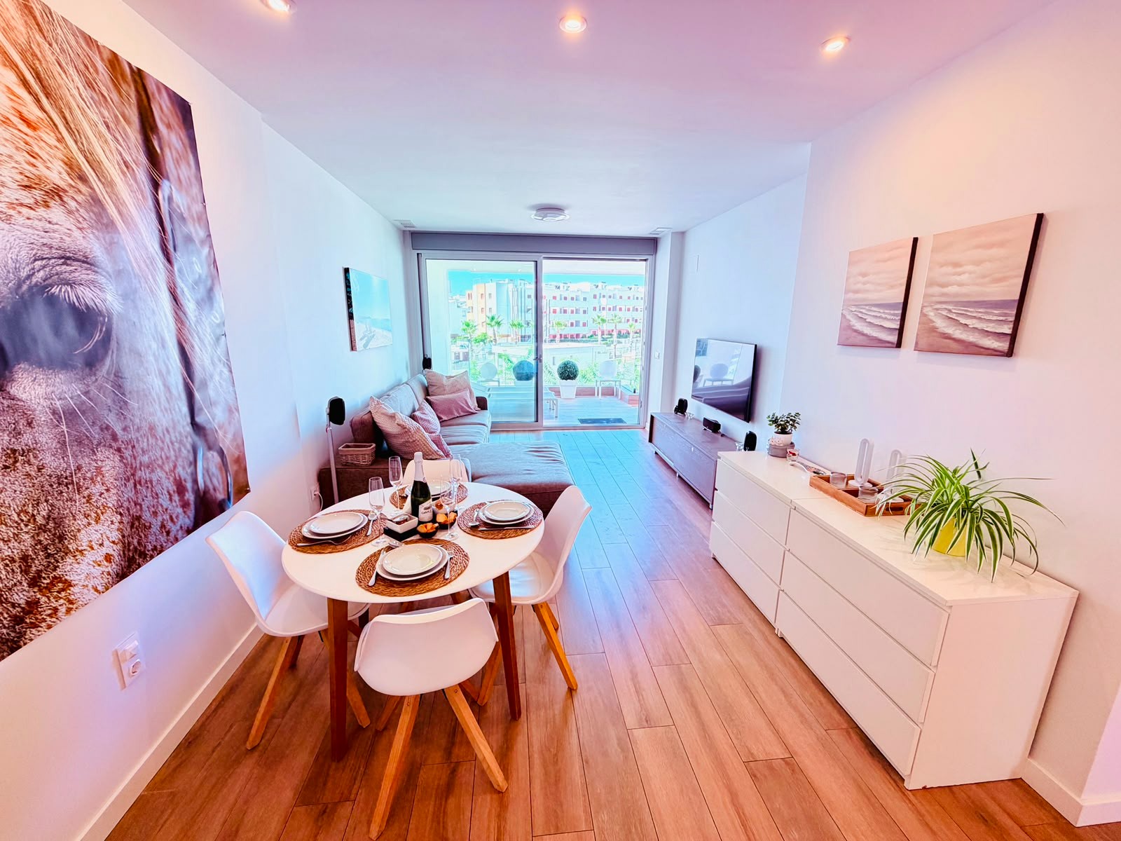 Dining area in apartment for sale in Orihuela Costa