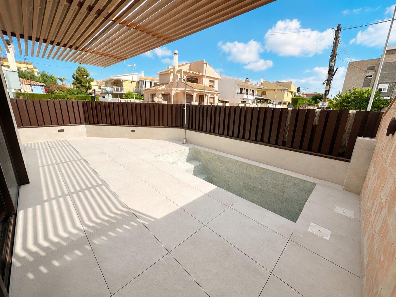 Bathroom in villa for sale in Santiago de la Ribera