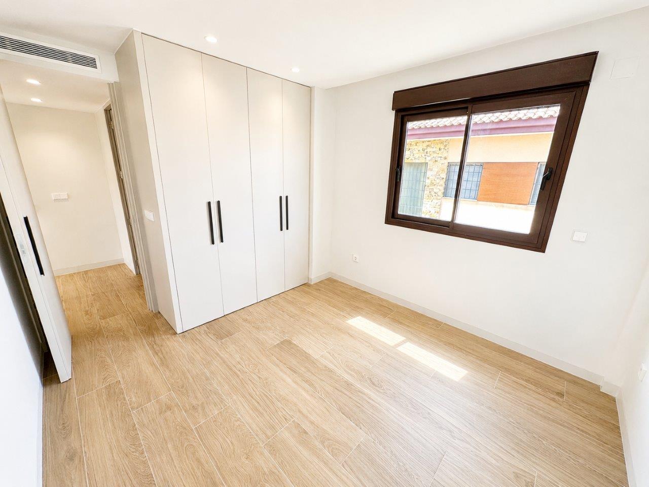 Bathroom in villa for sale in Santiago de la Ribera