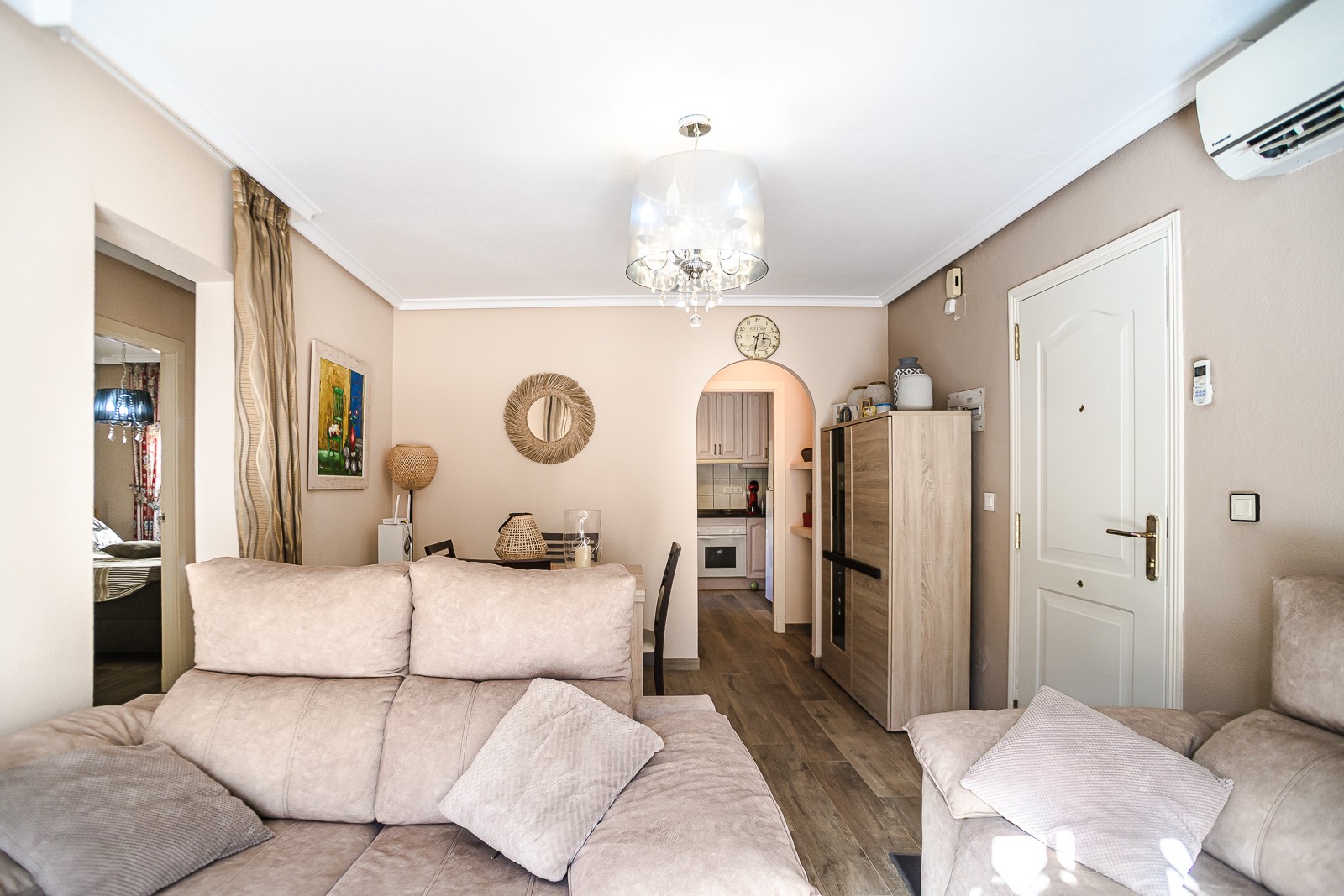 Terrace in apartment for sale in Torrevieja