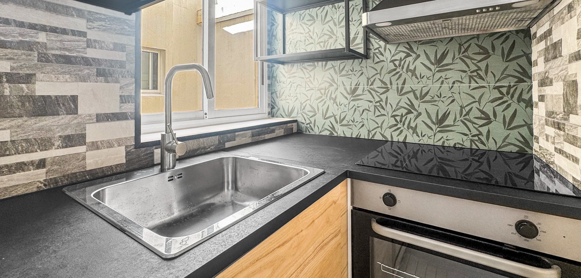 Kitchen in apartment for sale in Torrevieja