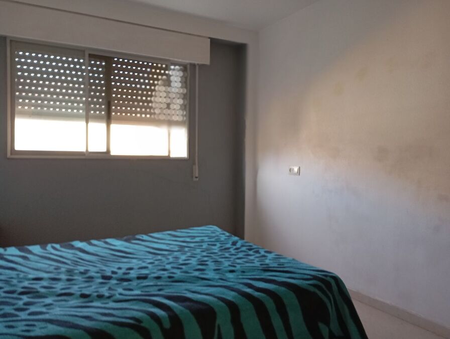 Master bedroom in duplex for sale in Rojales