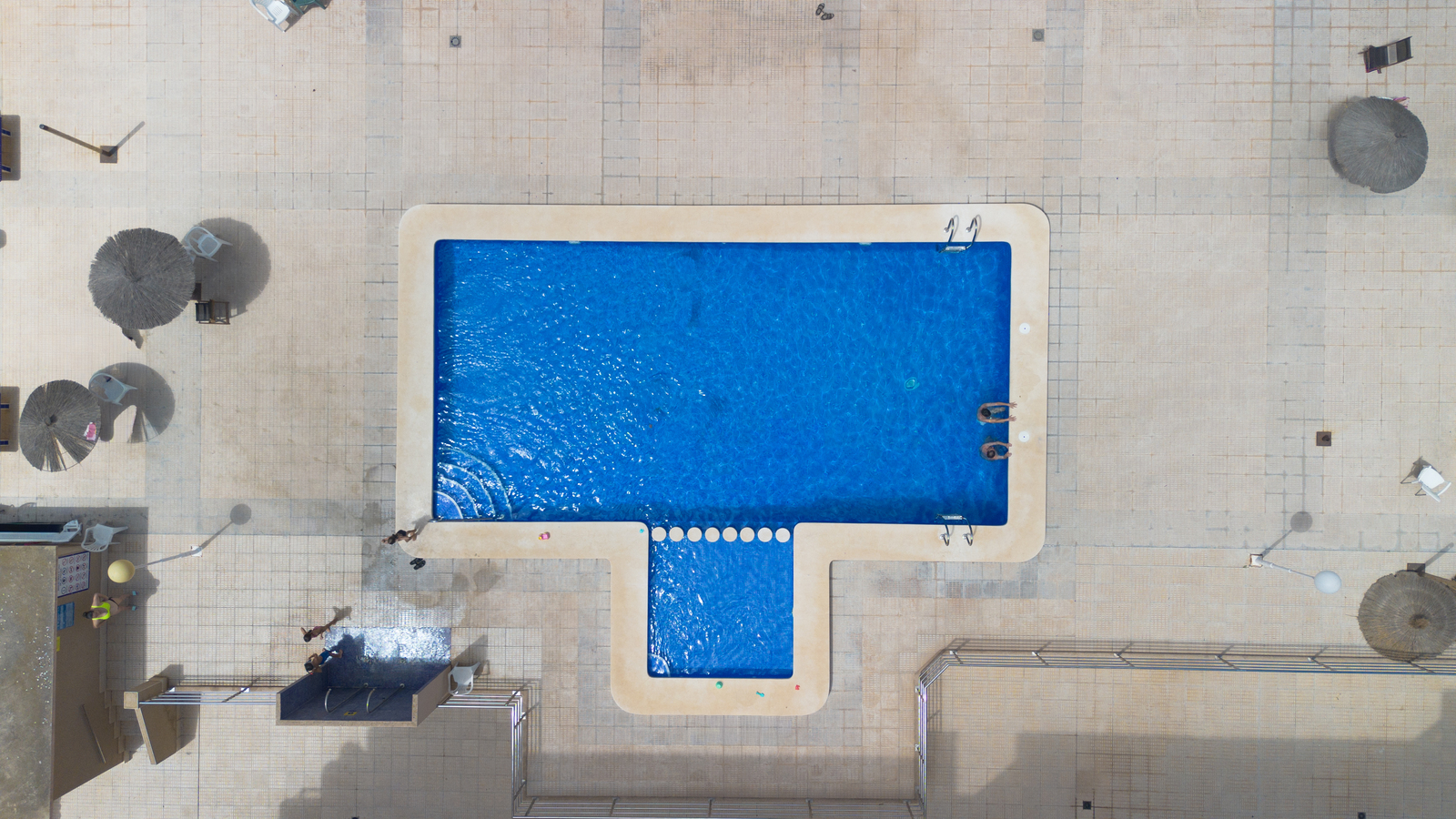 Pool area in apartment for sale in Torrevieja