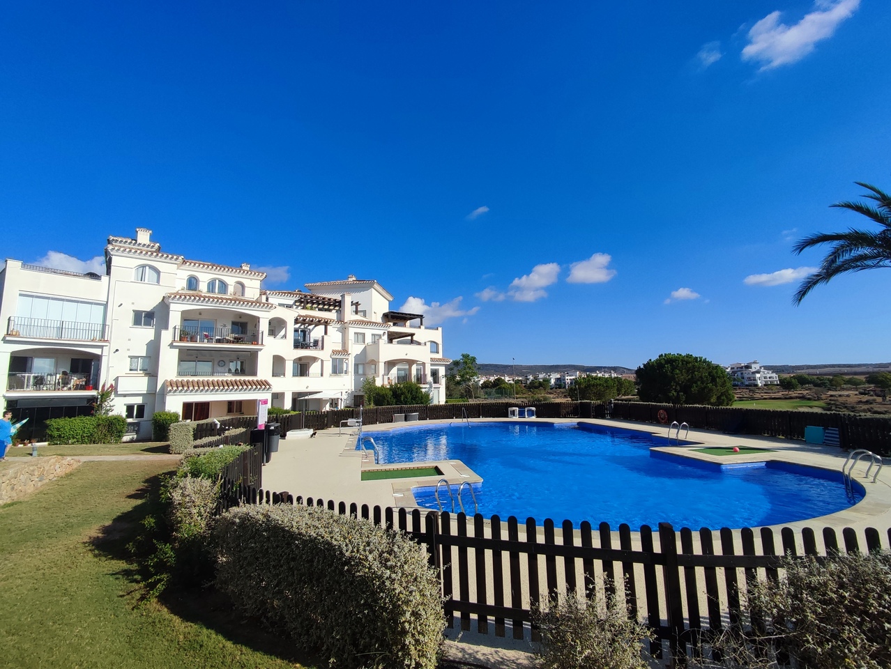 Garden in apartment for sale in Hacienda Riquelme Golf Resort