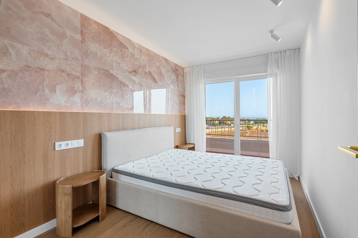 Terrace in apartment for sale in Torrevieja