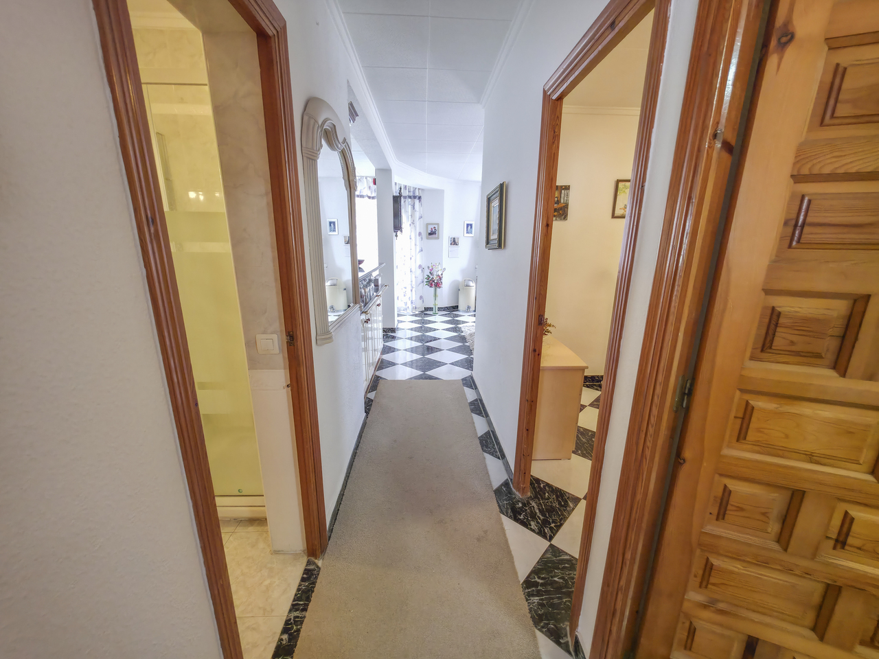 Living room in villa for sale in Torrevieja