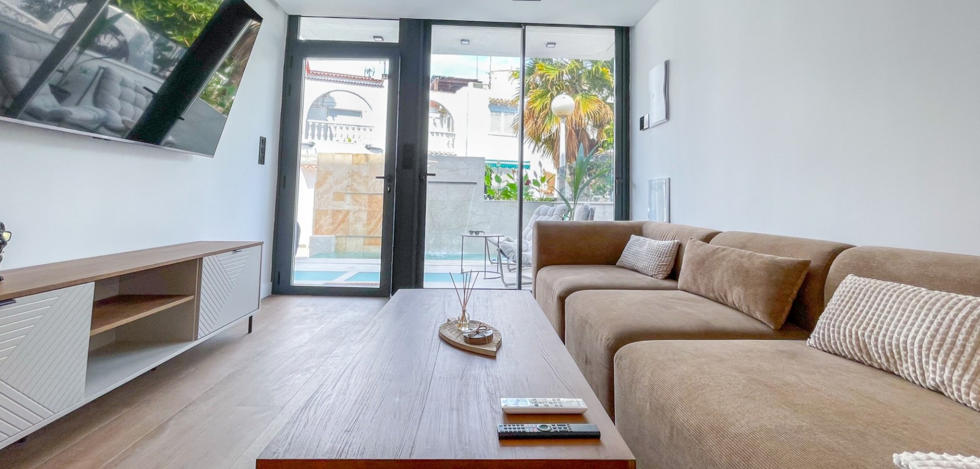 Living room in terraced for sale in Torrevieja