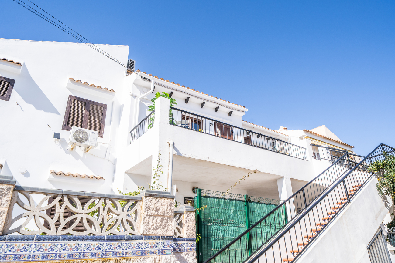 Bedroom in apartment for sale in Torrevieja