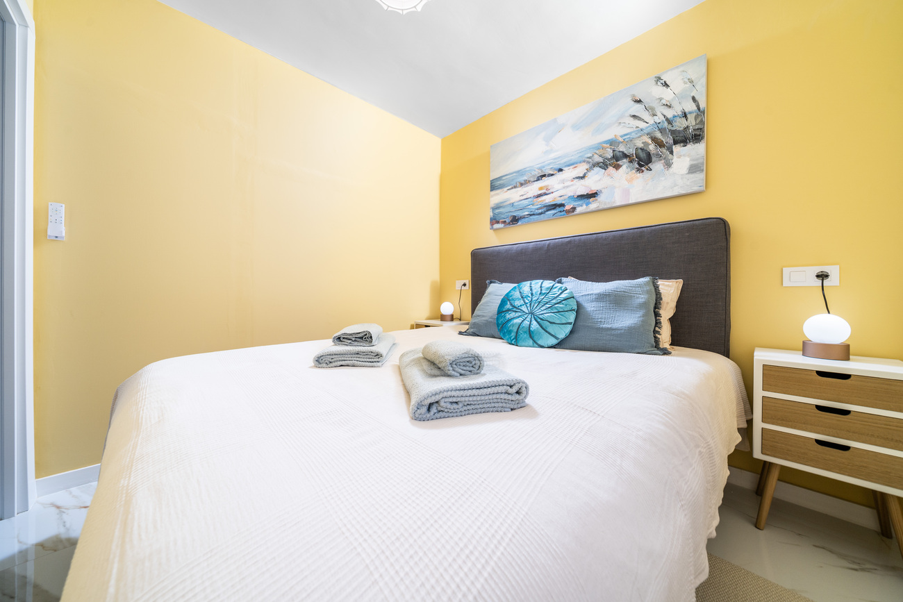 Pool area in apartment for sale in Torrevieja