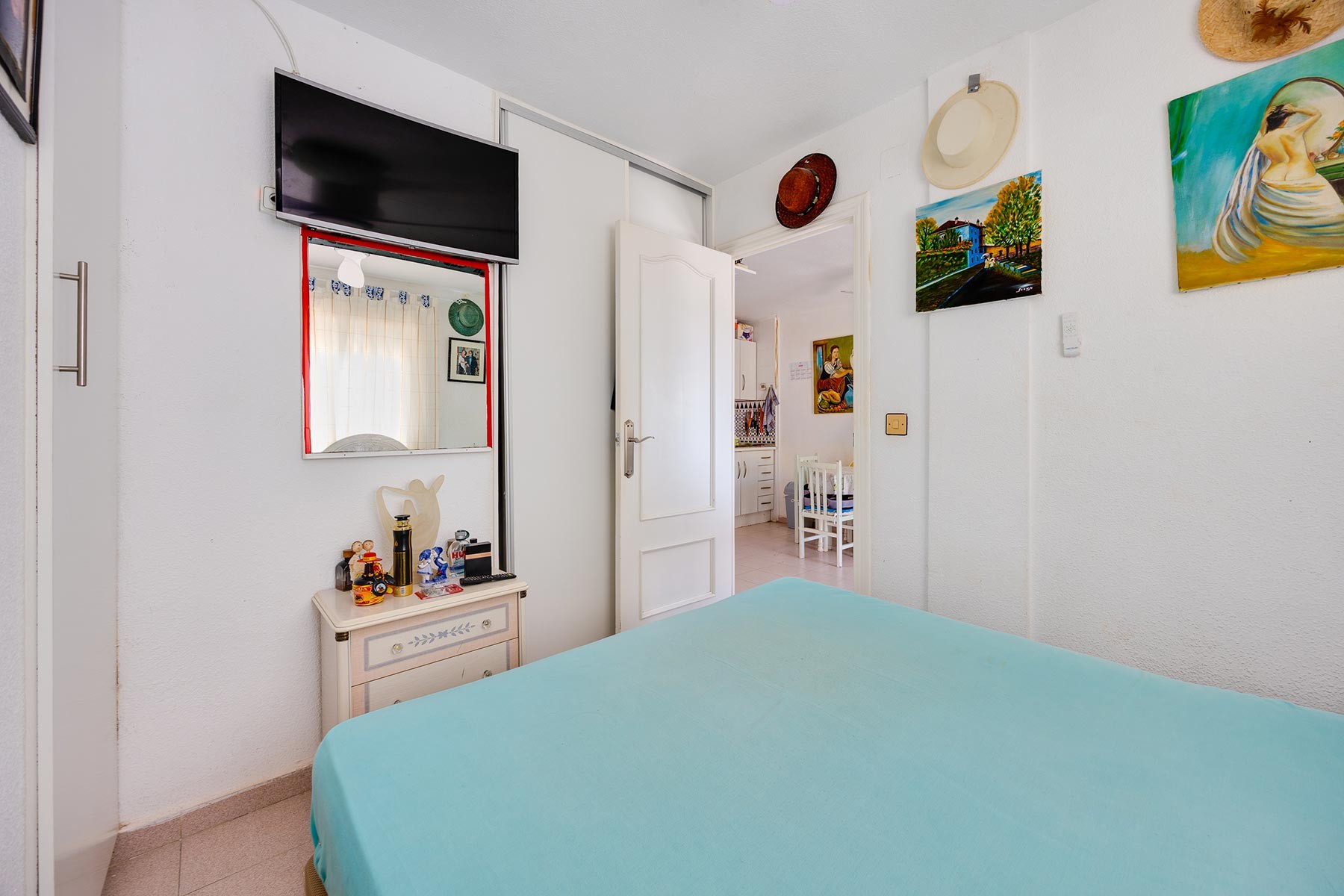Living room in apartment for sale in Torrevieja