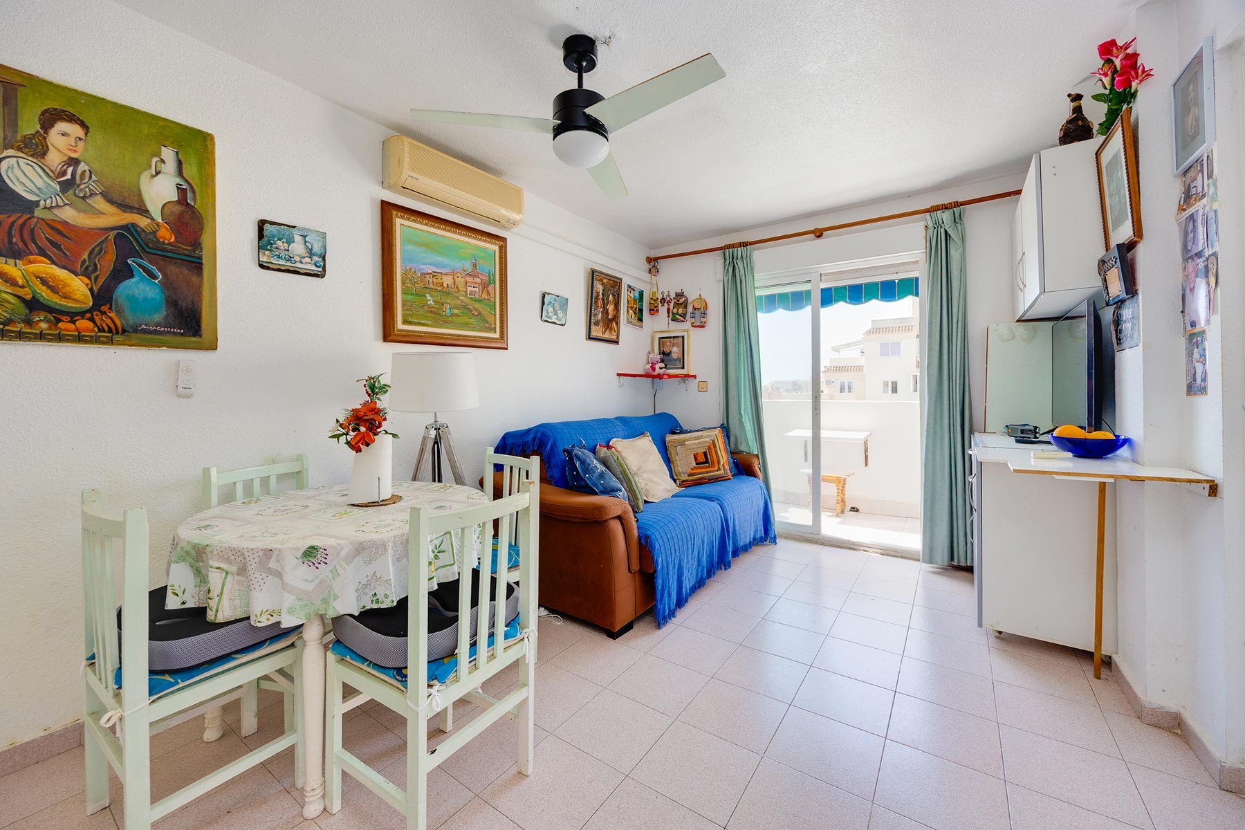 Pool area in apartment for sale in Torrevieja
