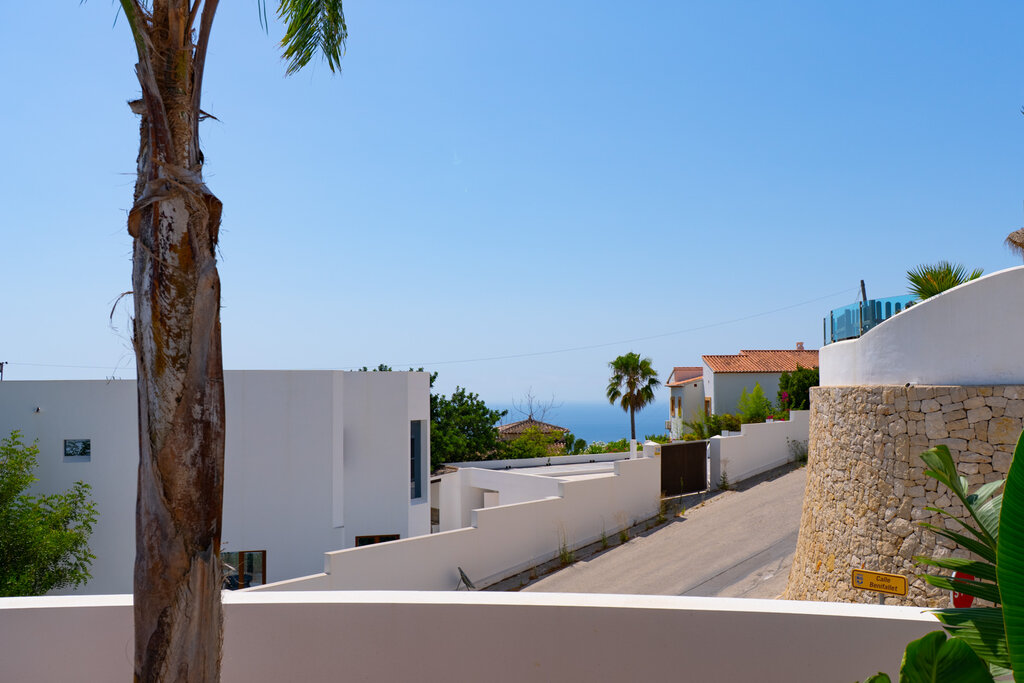 Kitchen in villa for sale in Moraira