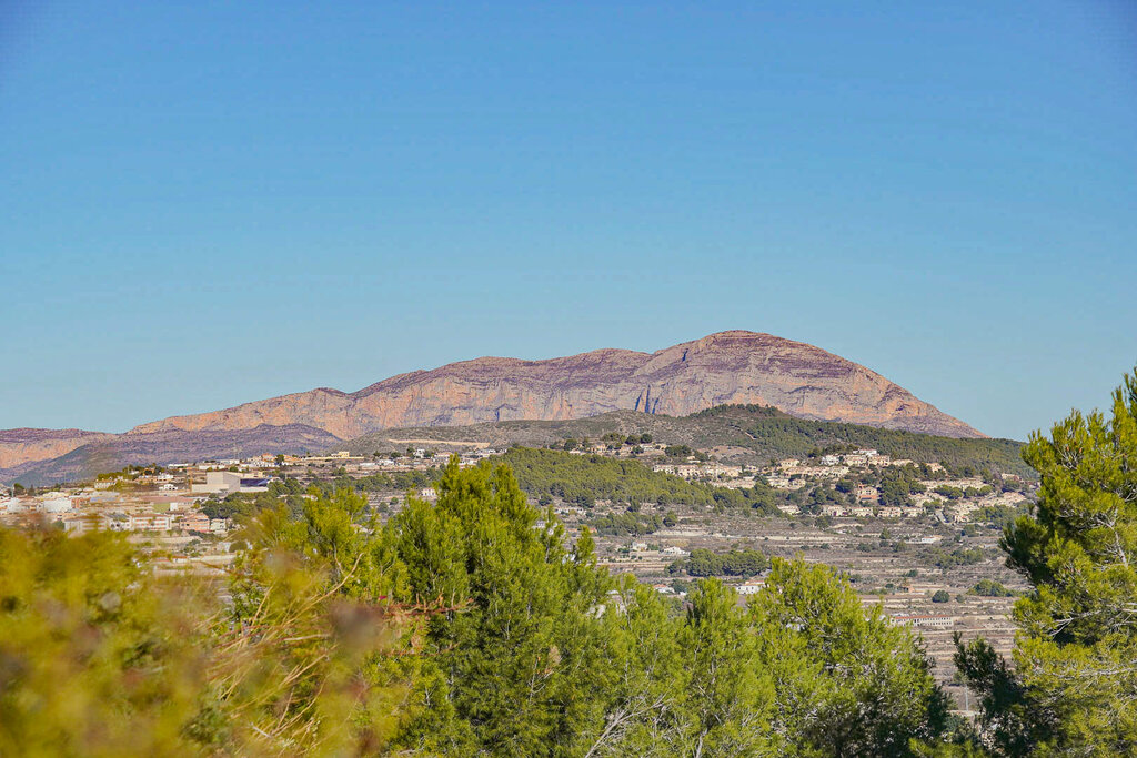 Garden in villa for sale in Moraira
