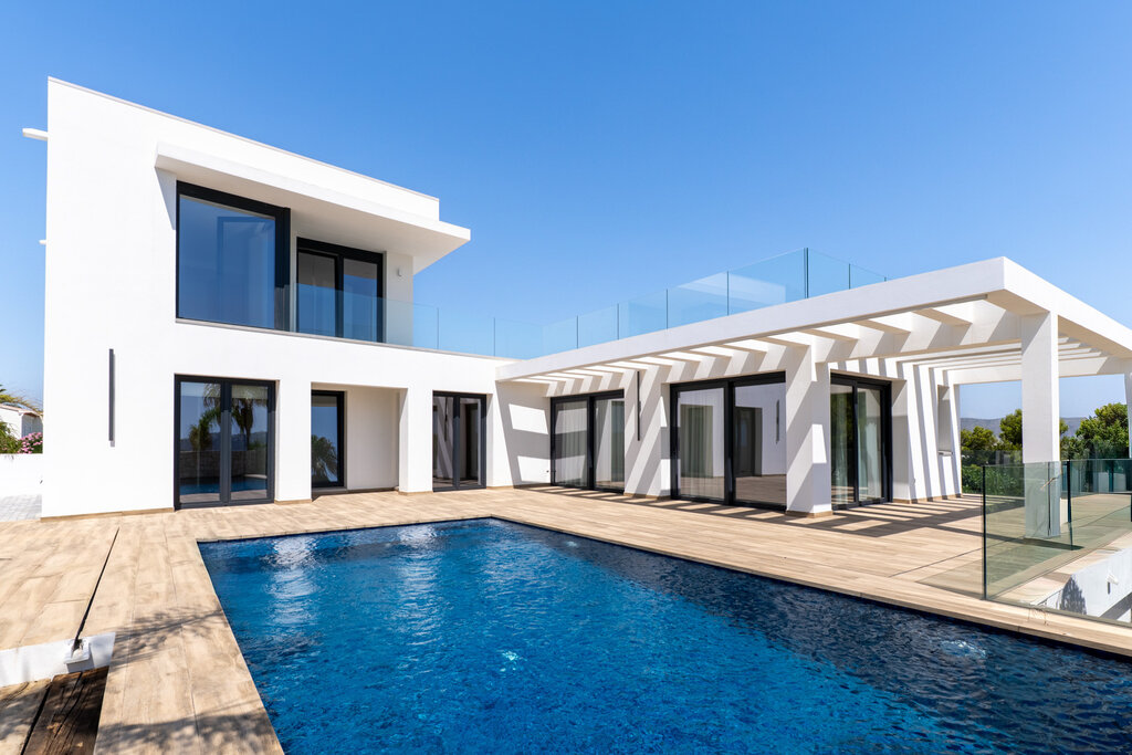 Pool area in villa for sale in Moraira