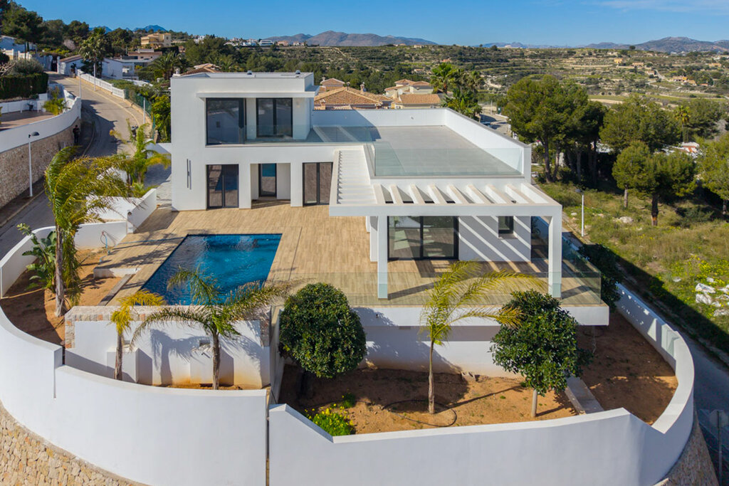 Garden in villa for sale in Moraira