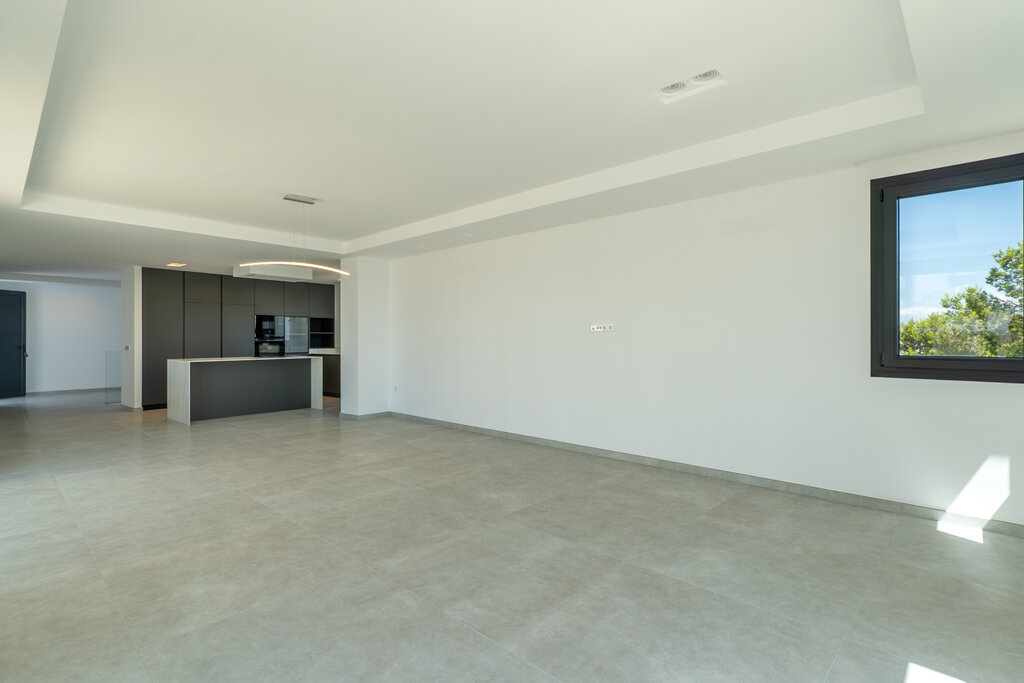Master bedroom in villa for sale in Moraira