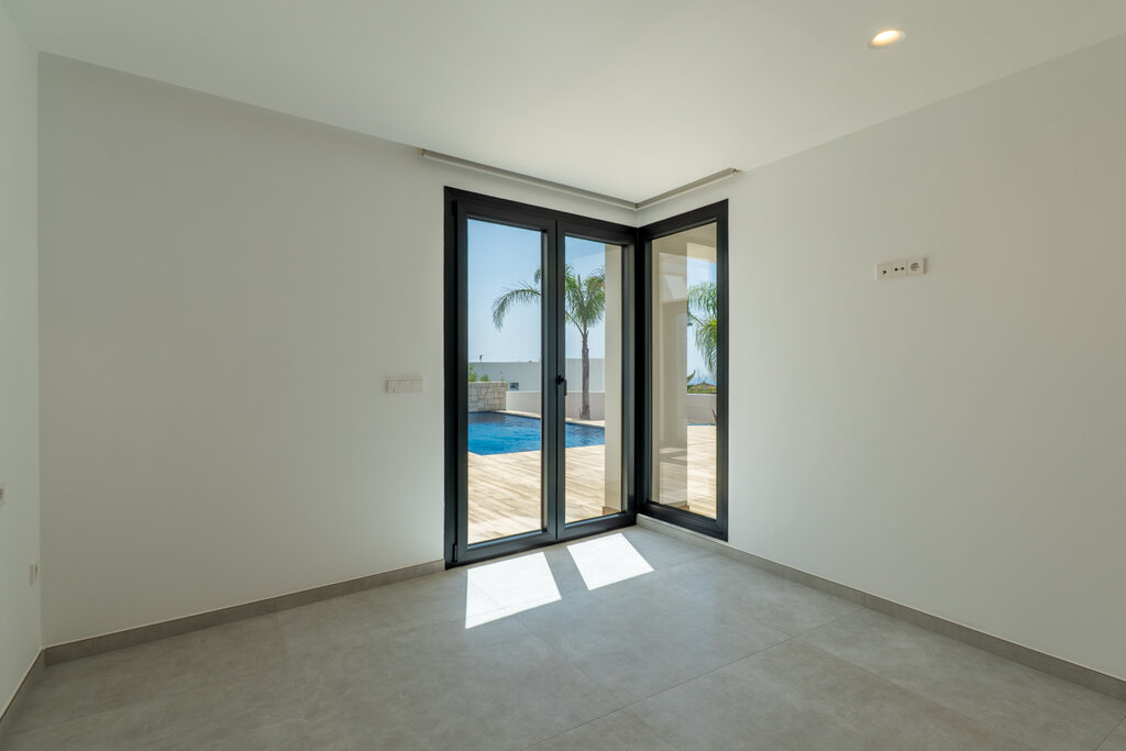Garden in villa for sale in Moraira