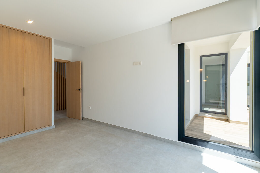 Master bedroom in villa for sale in Moraira