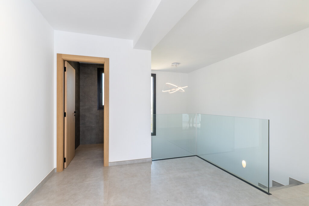 Bathroom in villa for sale in Moraira