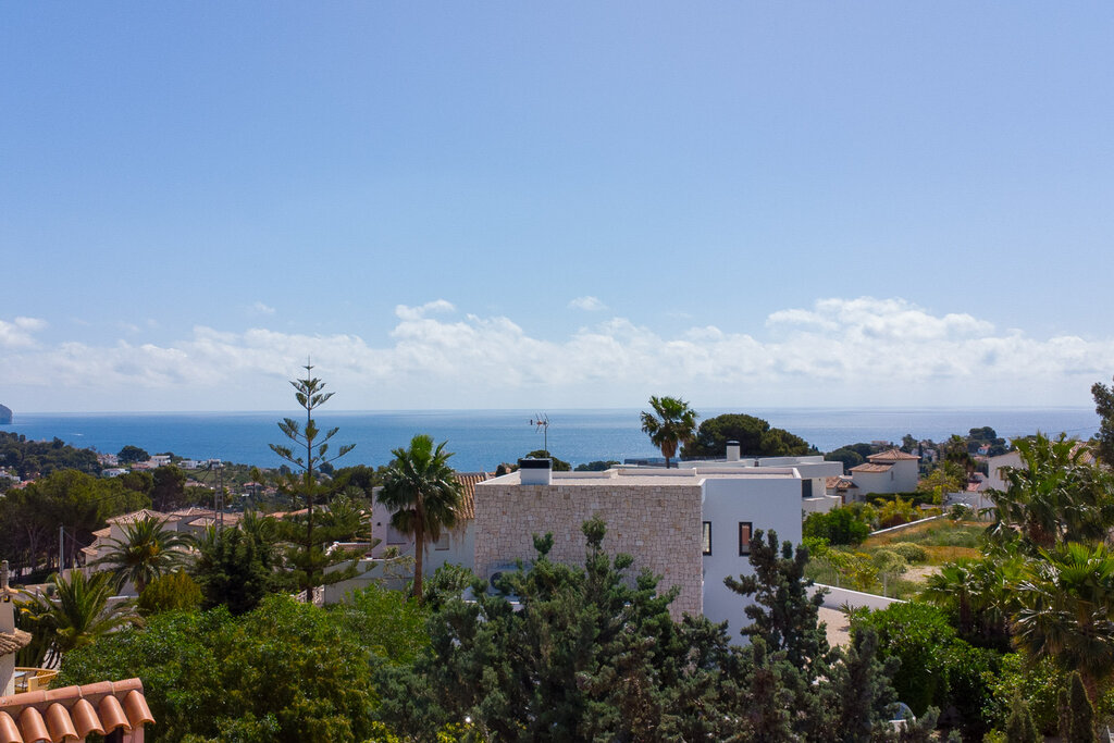 Garden in villa for sale in Benissa
