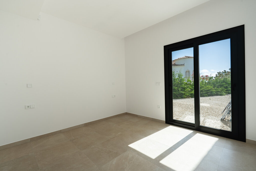 Bedroom in villa for sale in Benissa