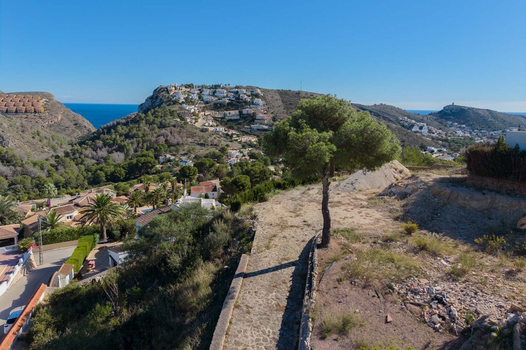Pool area in villa for sale in Moraira