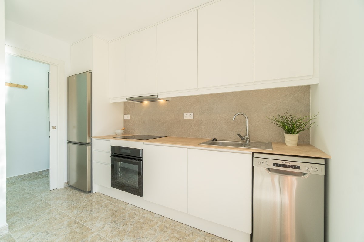 Kitchen in apartment for sale in Torrevieja